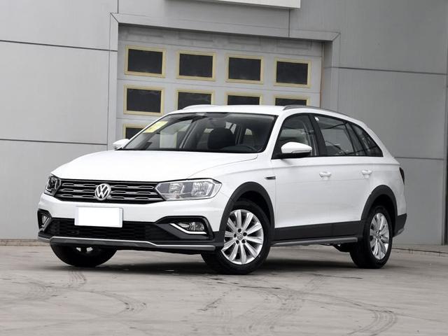 被嫌弃的大众！这车降价4万抢市场，没想到一个月就卖出4000辆！