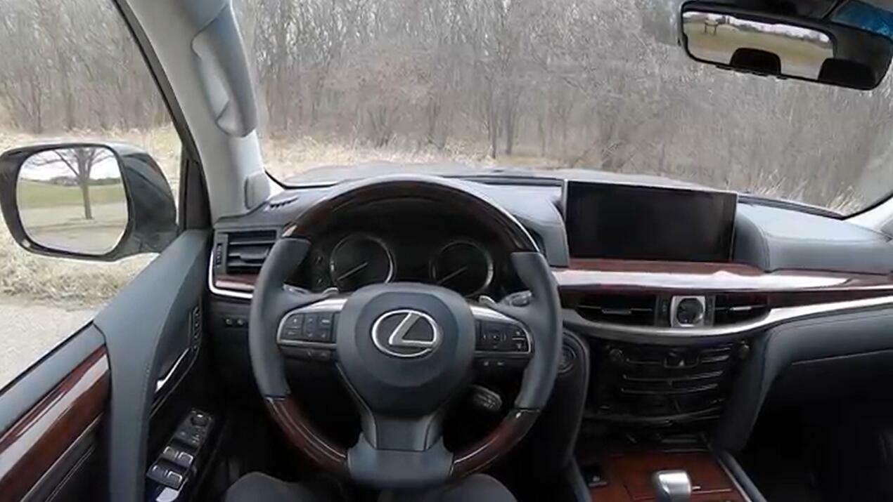 究竟有何“加价”的理由?实拍雷克萨斯LX570巅峰版