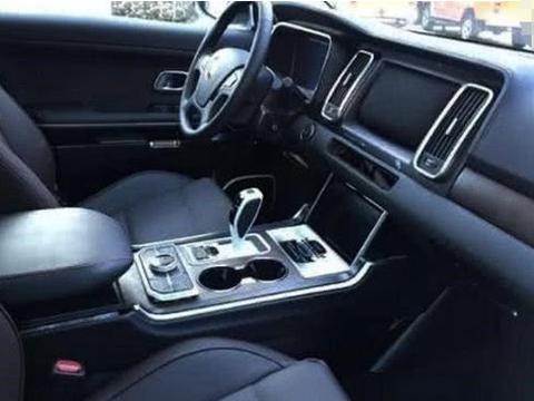 国产又一重磅“王炸”，气势直逼Q7，配3.0T，比宾利还拉风