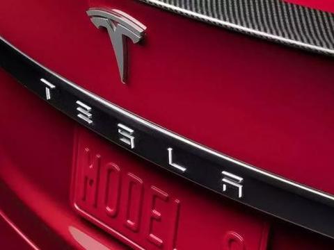 买了第一批特斯拉的那群人，现在后悔了吗？