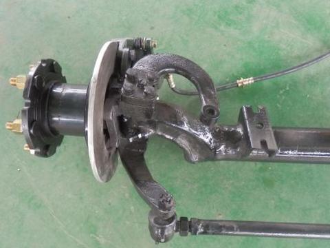 冬天如何保养汽车？老司机：除了换机油，有3个地方也要去看看