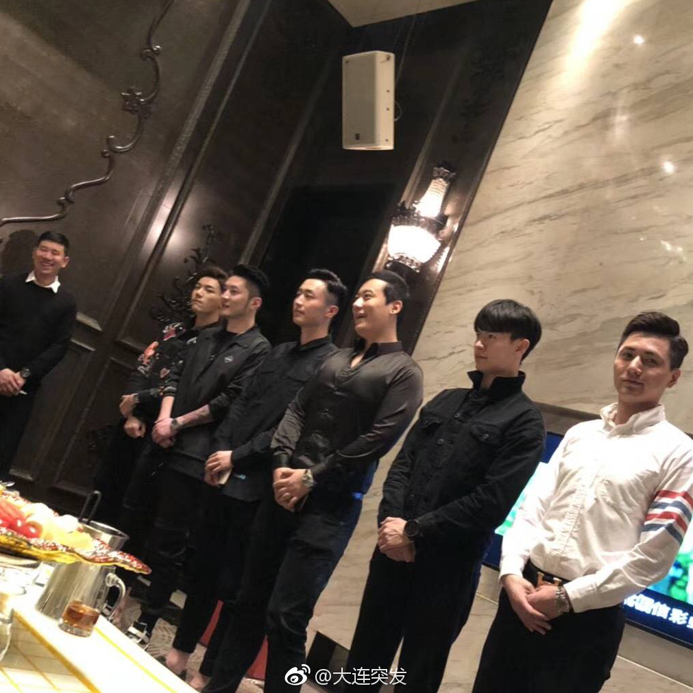 网传上海白马会所存有偿陪侍现象 目前会所已停业