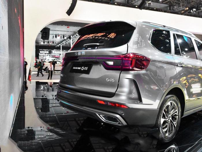 斯威G05，预售10万元的中型SUV，比宝马X5还霸气？