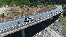 Jeep家族中的居家好先生:深度试驾全新Jeep自由光四驱全能版