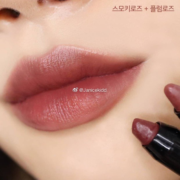 Giorgio Armani Color Sketcher 阿玛尼新品唇颊两用笔试色分 阿玛尼 两用 渐变 新浪新闻