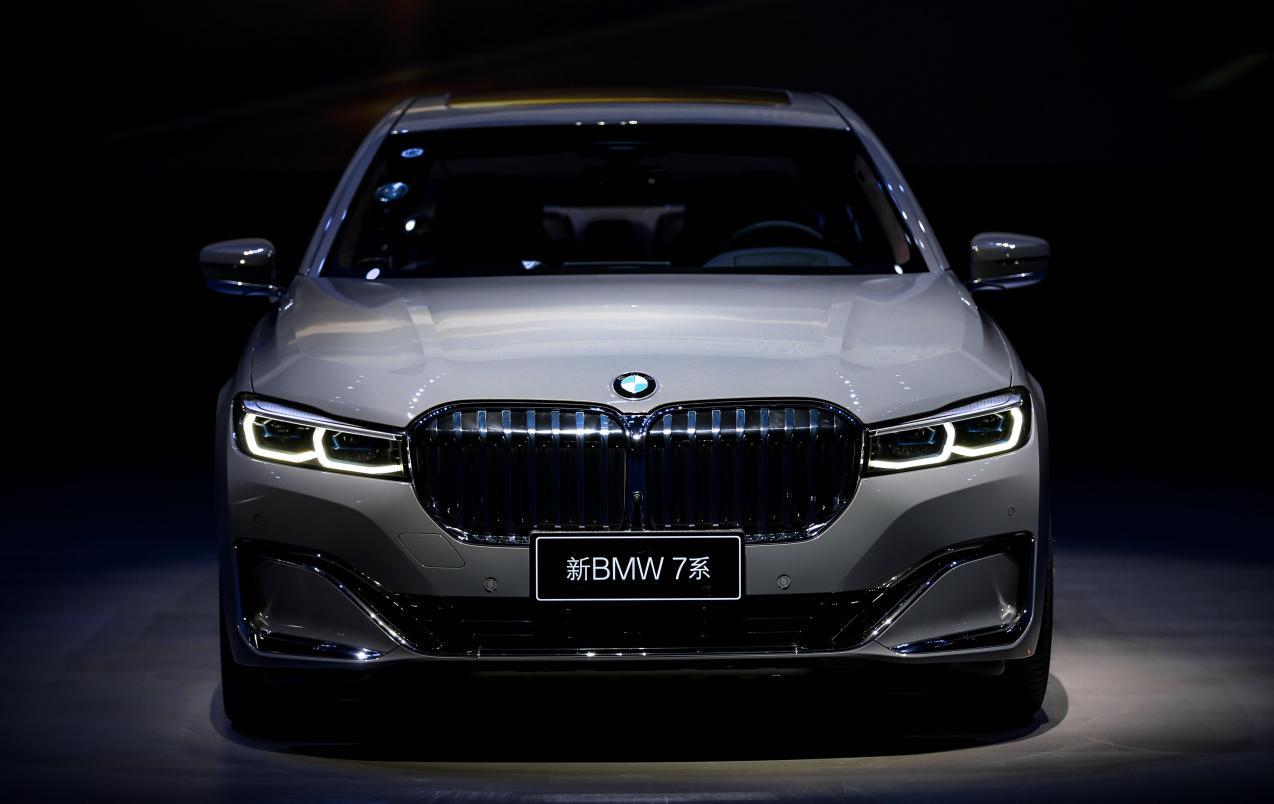 蜀锦快报：老板们换车啦！82.8万元起，宝马新BMW 7系正式上市