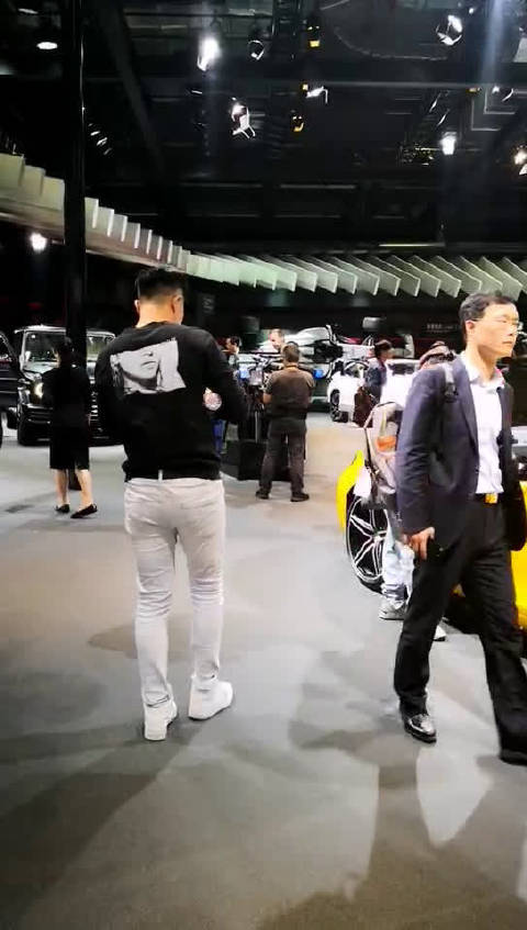 上海车展媒体日，这是你们要看的奔驰展台吗？
