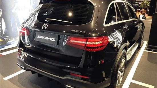 最贵“奔驰GLC”亮相！轴距2米8，四出排气，V8引擎压榨476马力！