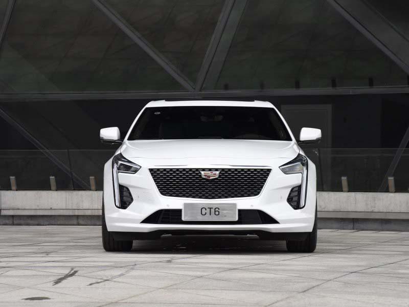 凯迪拉克新车上市,10个挡,发动机有黑科技,气势力压奔驰宝马