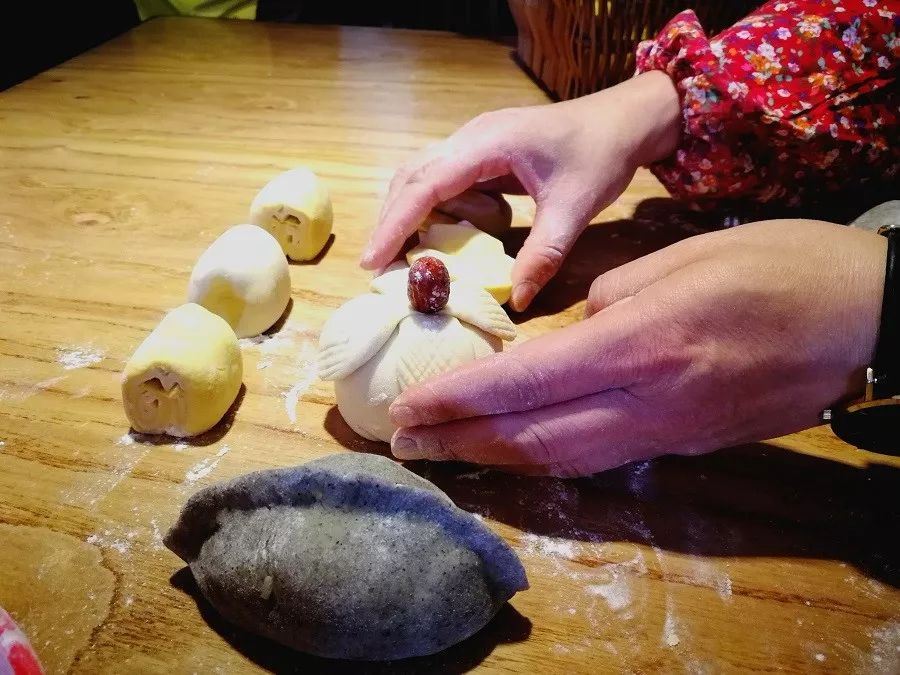 对话商丘丨昕隆美食王靖：商丘美食文化需要传承与创新