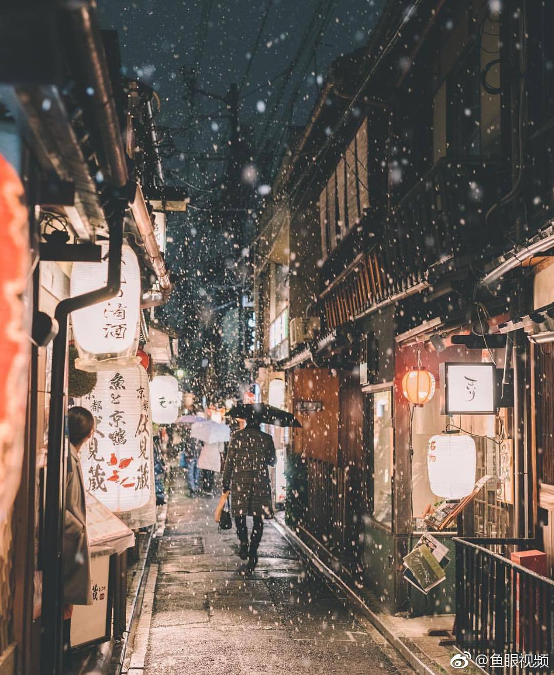 PS制作逼真下雪特效 会声会影x10雨点滤镜制作下雪动画