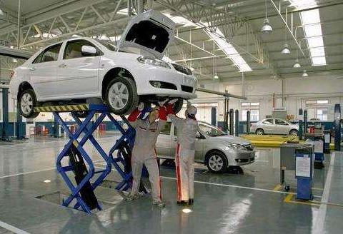 4S店坑人又出新花样，多装一个小螺丝，能坑车主2000块