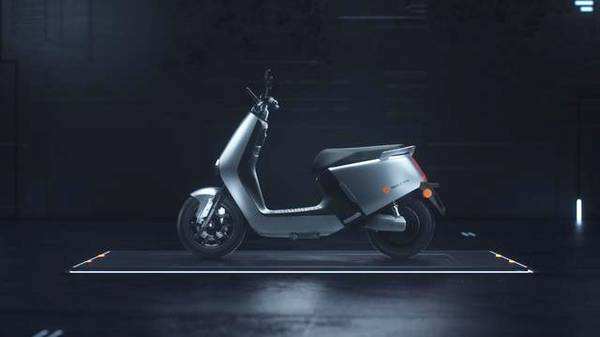 敢卖2.6万元一辆的雅迪G5高端电动车,到底高端