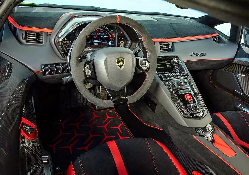 看完这些超跑的钥匙,你就明白豪车凭什么这么贵了