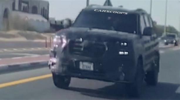 与丰田陆巡平起平坐!日产全新一代途乐曝光或提供混合动力