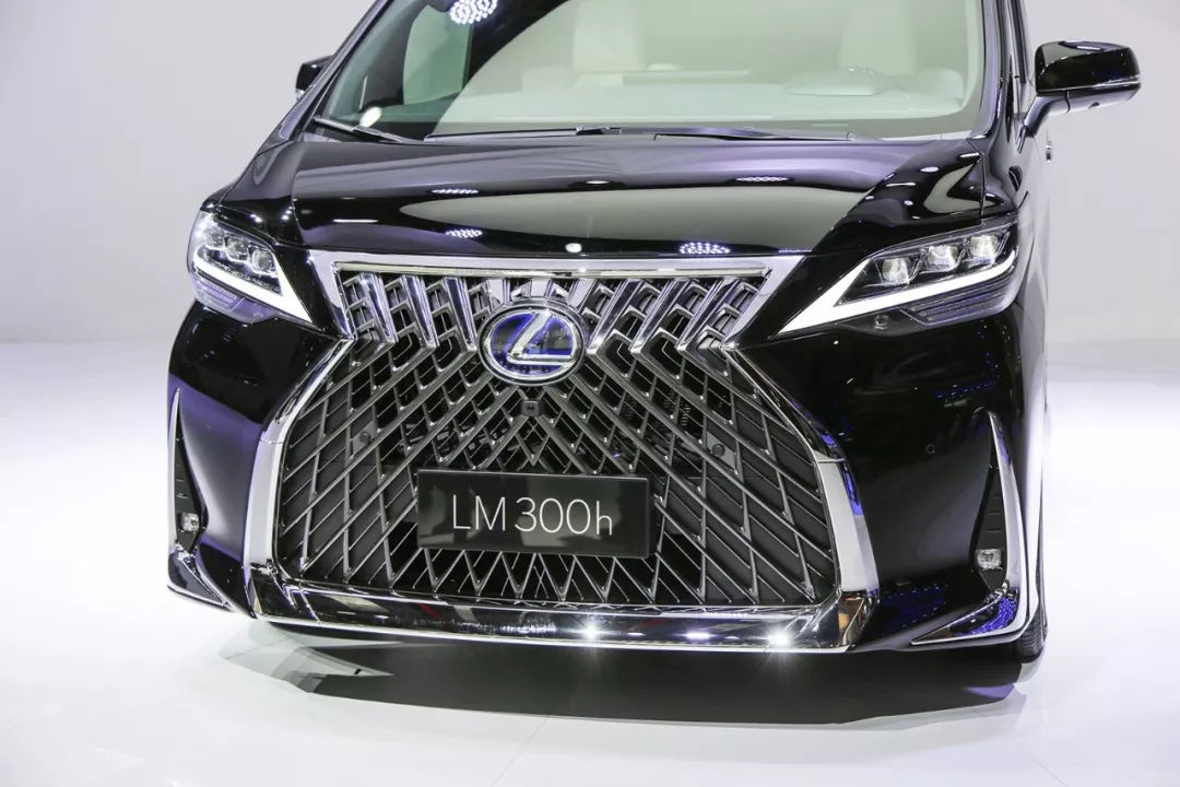 2019上海车展七宗最!宝马3系、最加价雷克萨斯LM…全在这了!
