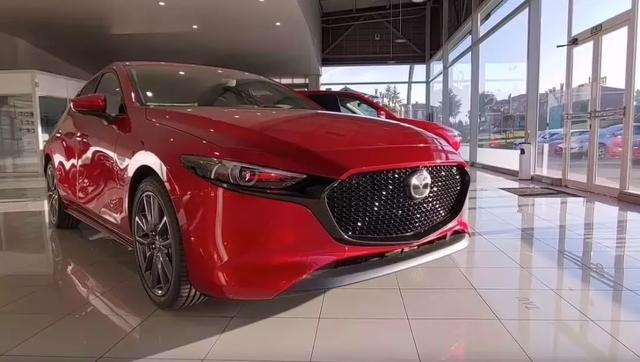 马自达终于发力！新车2.0L有189马力，油耗仅5.2L，等它不会后悔