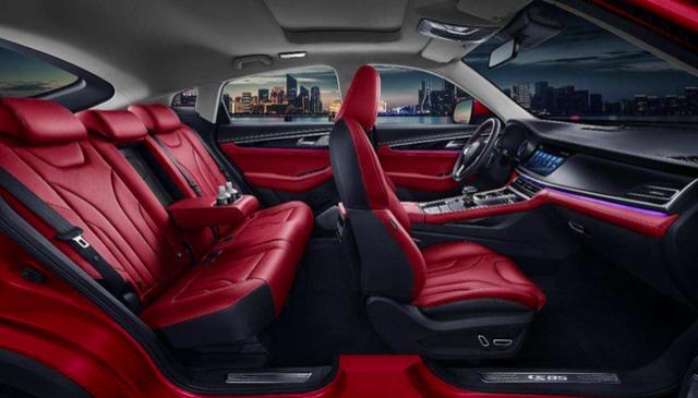 配王者荣耀语音包,搭2.0T+8AT,这款自主轿跑SUV只卖15万起