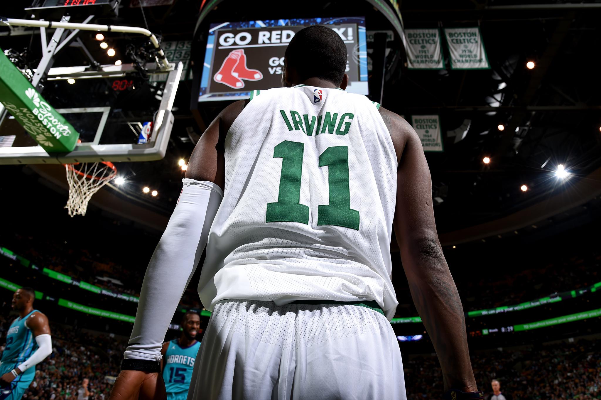 过去的都会过去，该来的都在路上。图片:凯里·欧文