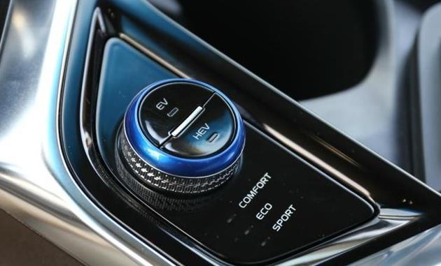 这款车打造出美国产MPV！配混合动力，仅卖15万！