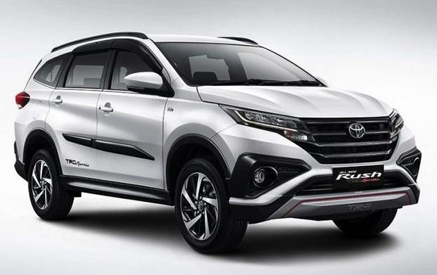 丰田新7座suv要火!尺寸紧凑但和rav4同生产线,看着很出众