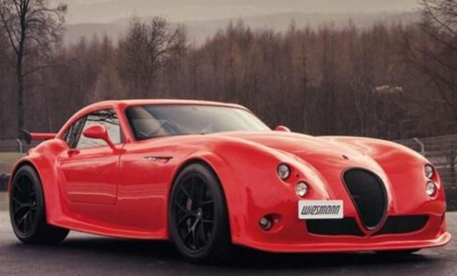 手工打造跑车威兹曼GT,4.4T爆发555马力,加速3.9秒,不足300万