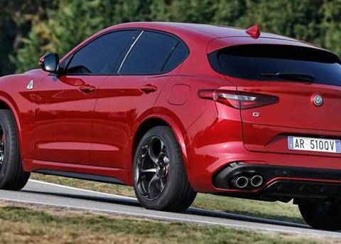 阿尔法·罗密欧Stelvio QV 加速3.9秒破百
