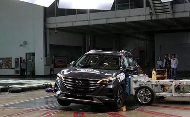 2019首批C-NCAP碰撞成绩出炉,宝马X3不敌领克02,斯威G01仅获2星