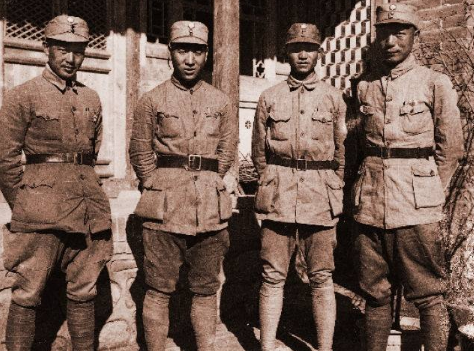 开国少将排名_开国少将(3)