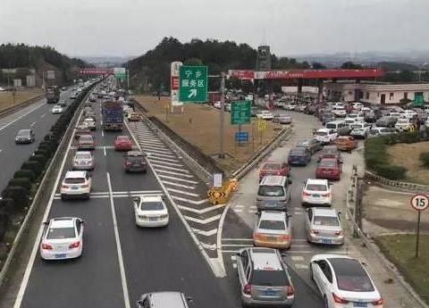 汽车开久了噪音很大？老司机：教你一个“土方法”，学习一下吧