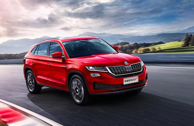 配王者荣耀语音包,搭2.0T+8AT,这款自主轿跑SUV只卖15万起