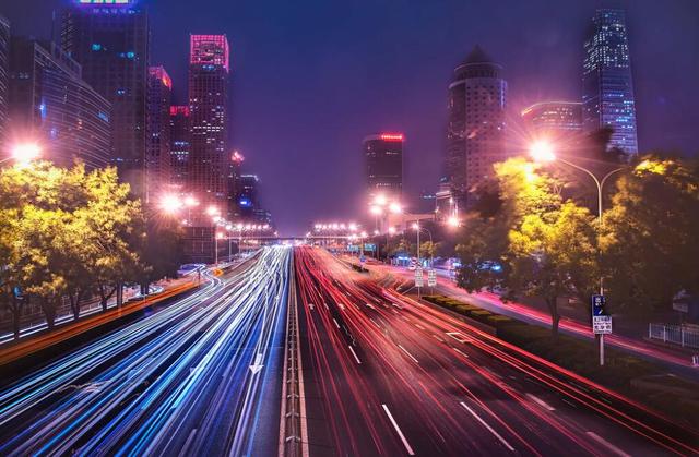 开车回家后，有多少人会在车内静静听歌！可这会影响这个部件使用