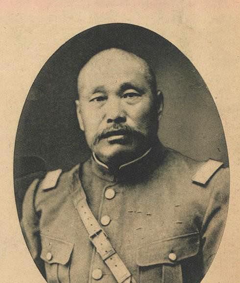 杨万胜董事长_董事长办公室图片(3)