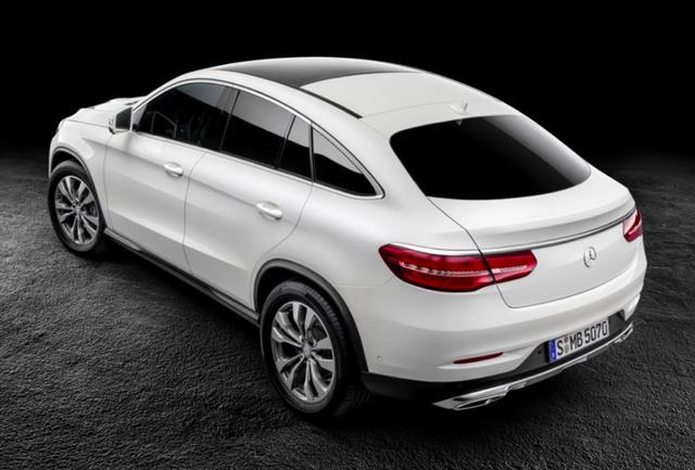 配王者荣耀语音包,搭2.0T+8AT,这款自主轿跑SUV只卖15万起