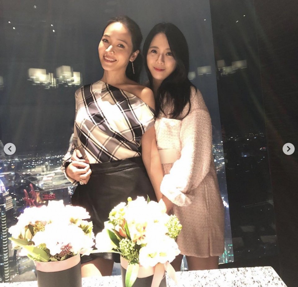三大辣妈聚首过母亲节李靓蕾颜值最美压服侯佩岑江佩蓉