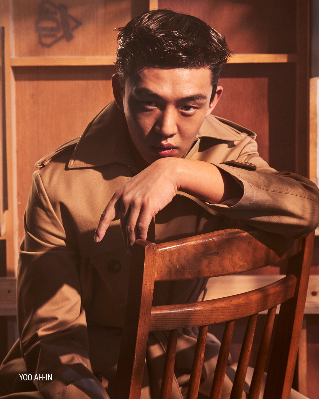 继第一组CALVIN KLEIN 2019全新广告大片发布，我