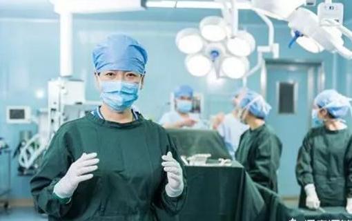 为什么医学类院校录取分数线这么高呢？