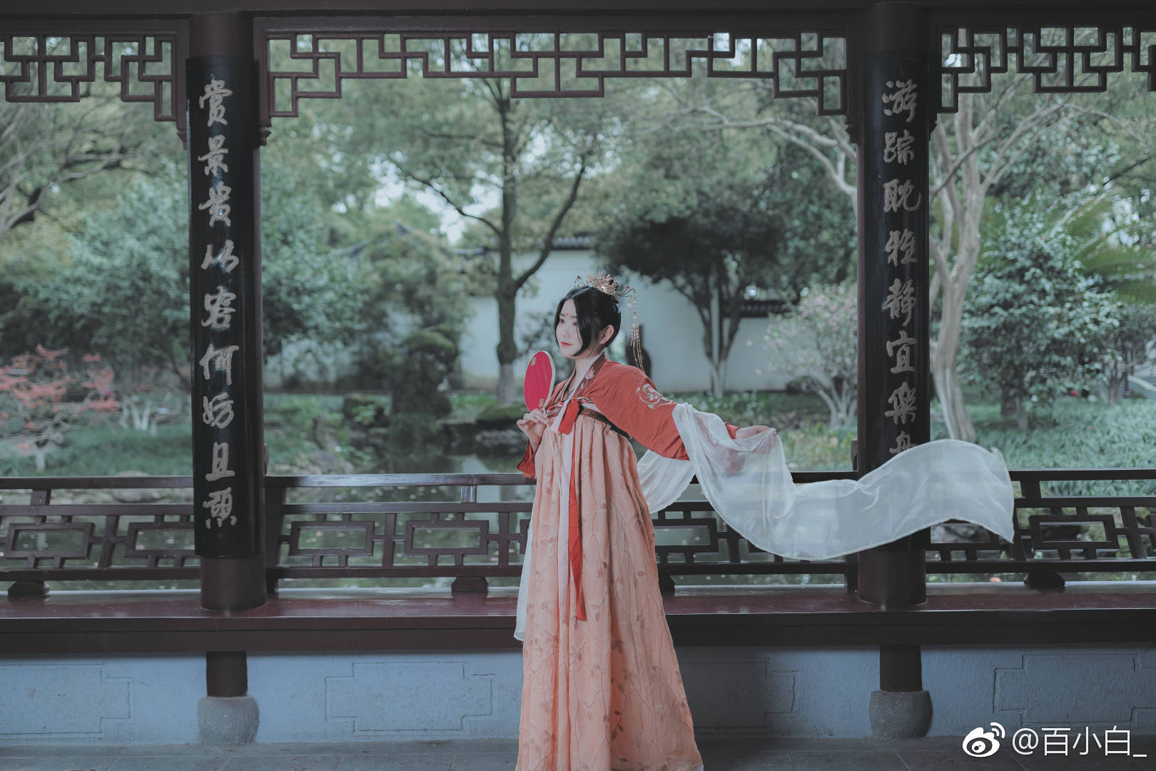 兰花指捻红尘似水 新浪网