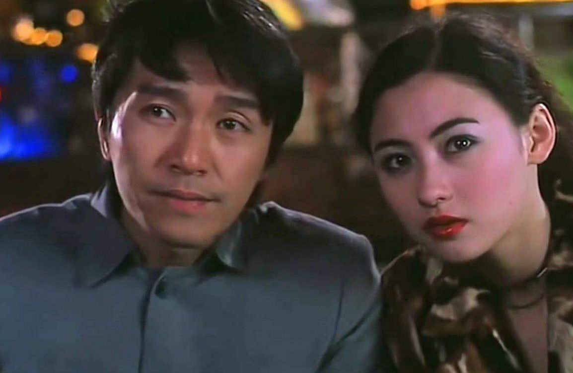 因为演员失误反成了最经典的镜头,周星驰上榜两部,亮剑成为了经典!图片