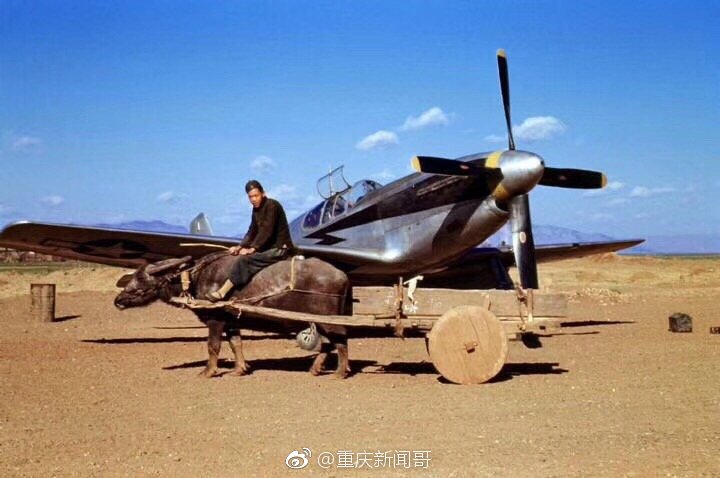 昆明呈贡机场,美军P-51“野马”战斗机