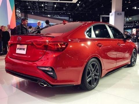 起亚崛起了，全新“K3”亮相，内外大改，搭载1.6T发动机