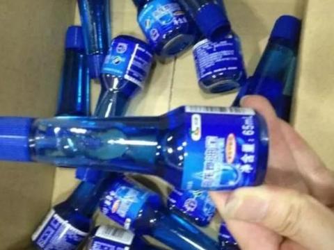 燃油宝能清理积碳吗？维修工：不要乱加，先分清是直喷还是电喷