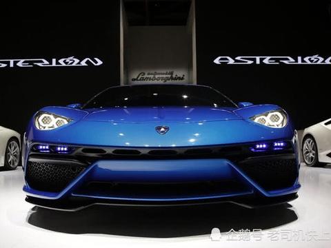 兰博基尼“小钢炮”，不输法拉利，跑车内饰＋5.2L混动系统