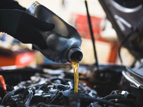 机油寿命多长教你判断机油是否该换了