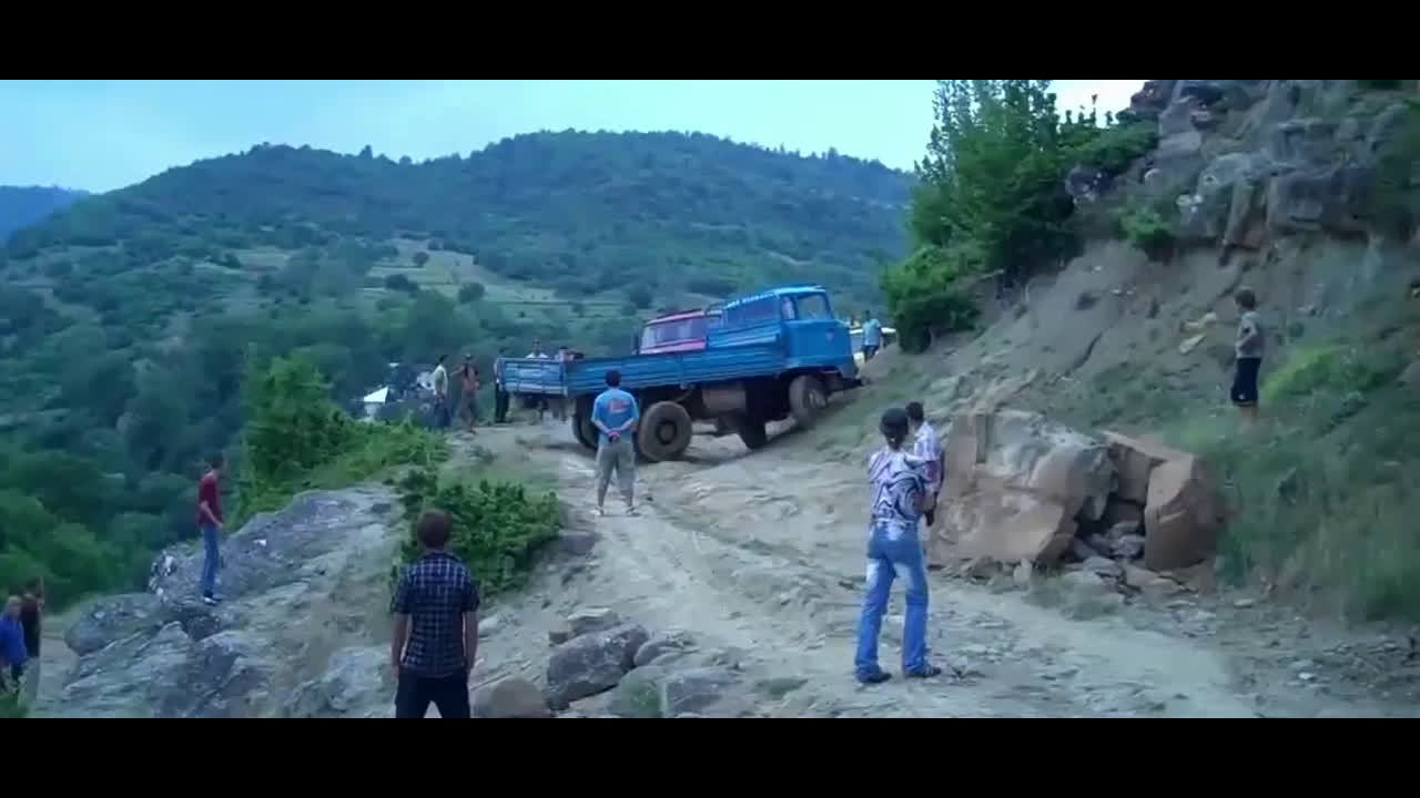 世界上最令人惊奇的卡车司机，这车技真的是神了