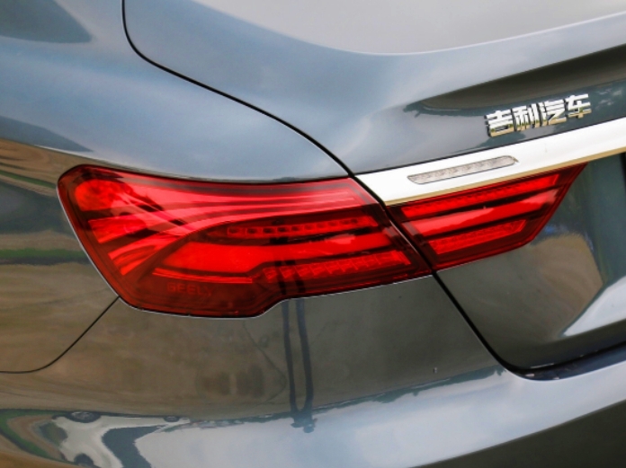 想知道“5-10万三厢车“近期资讯盘点，你想要的这里都有