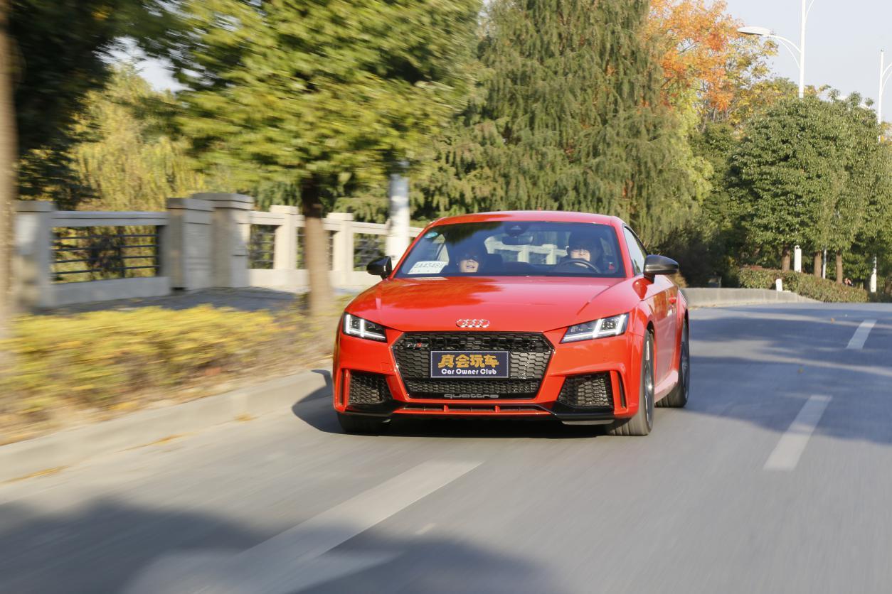 试驾奥迪TT RS 2.5T Coupe 这才是“小钢炮”