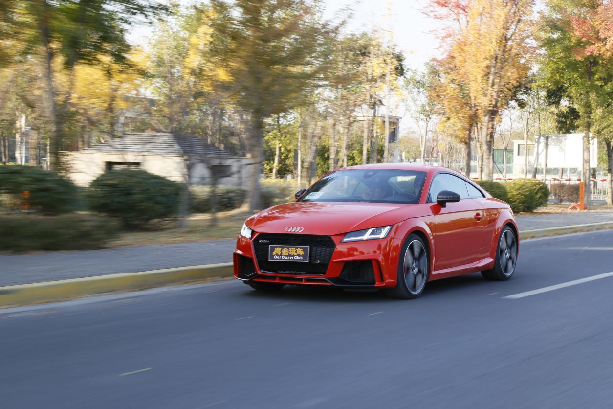 试驾奥迪TT RS 2.5T Coupe 这才是“小钢炮”