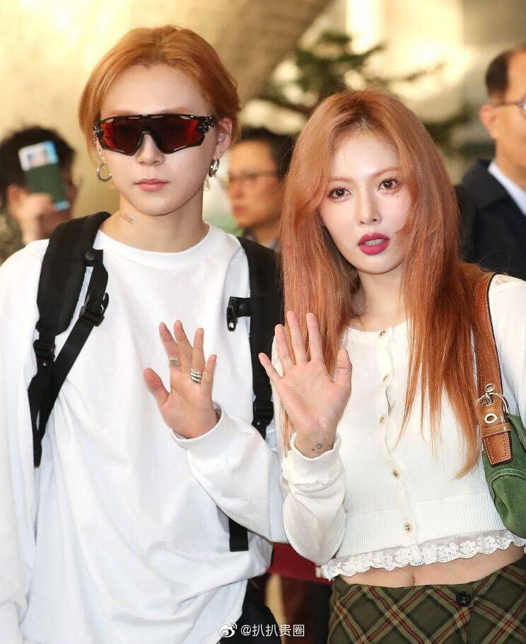 泫雅和男友金晓钟一同开通微博，两人难道是有要来中国发展的打算吗