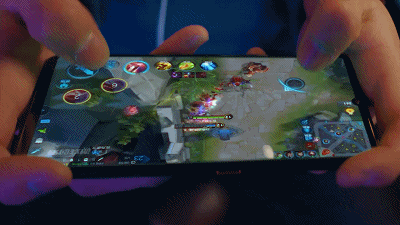 软硬相结合，iQOO KPL赛场首秀惊艳，最强游戏手机诞生